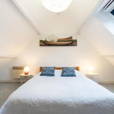 Cote Des Iles By Interhome